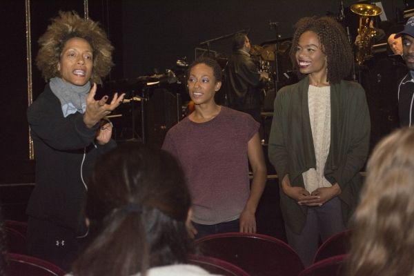 Photo Flash: Rosie's Theater Kids Visit AFTER MIDNIGHT — photo 4 of 5
