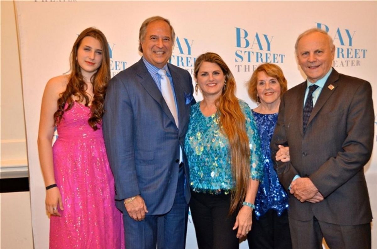 Leah Lane, Stewart Lane, Bonnie Comley, Virginia Comley and James Comley at 