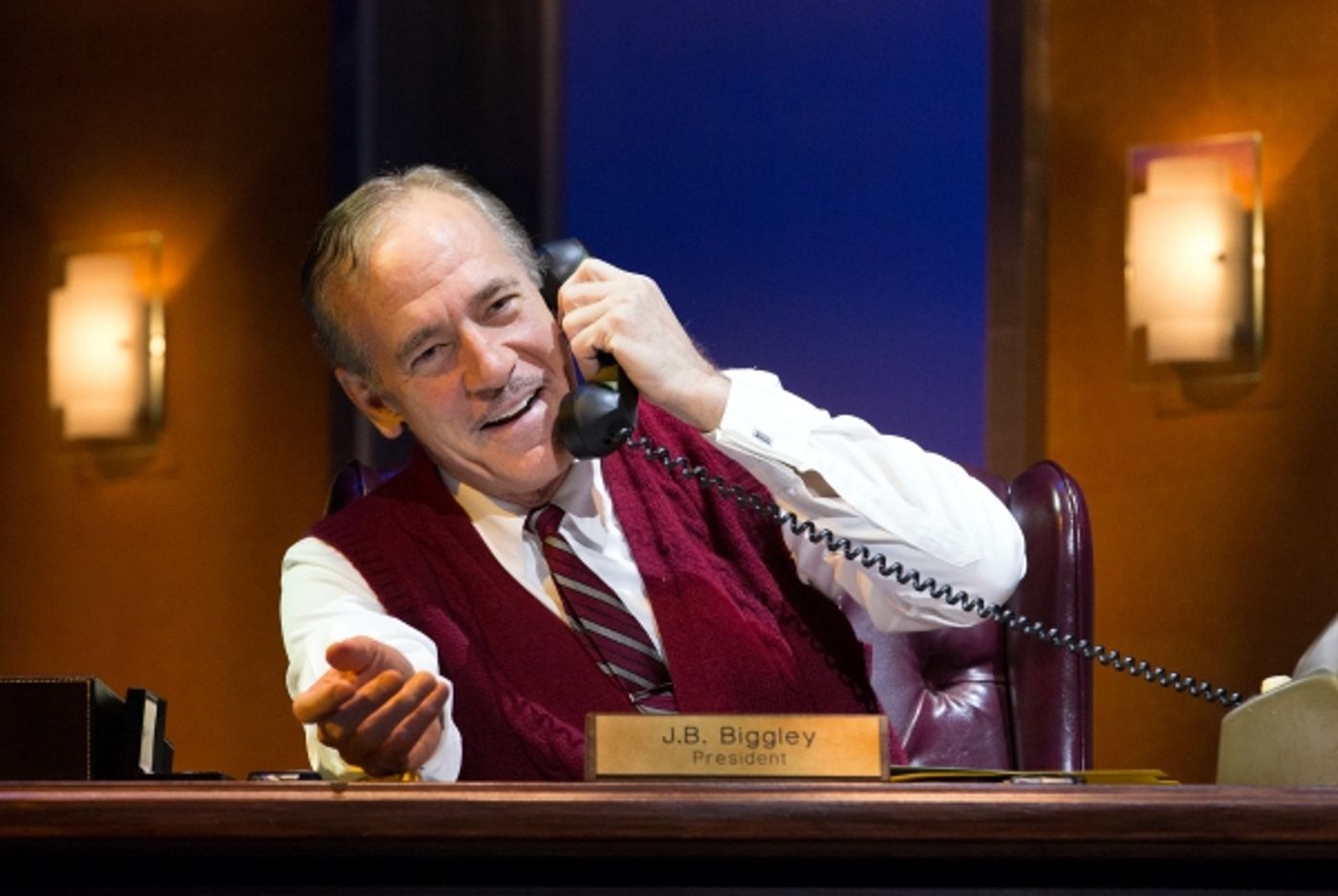 Photo Flash: First Look - Walnut Street Theatre's HOW TO SUCCEED IN BUSINESS WITHOUT REALLY TRYING  Image