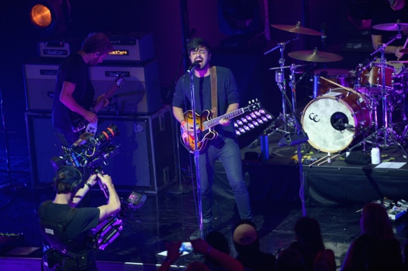 Photo Flash: Young the Giant Performs at iHeartRadio Theater  Image