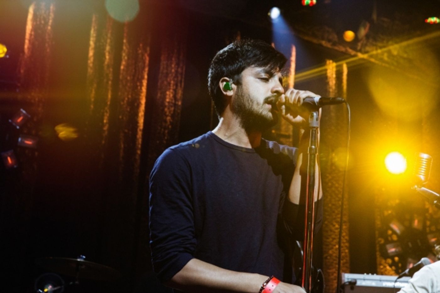 Photo Flash: Young the Giant Performs at iHeartRadio Theater  Image
