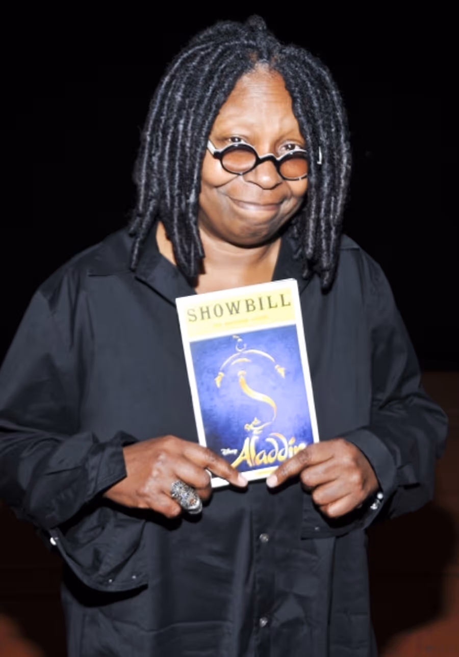 Photo Flash: Whoopi Goldberg Visits James Monroe Iglehart at ALADDIN! Image
