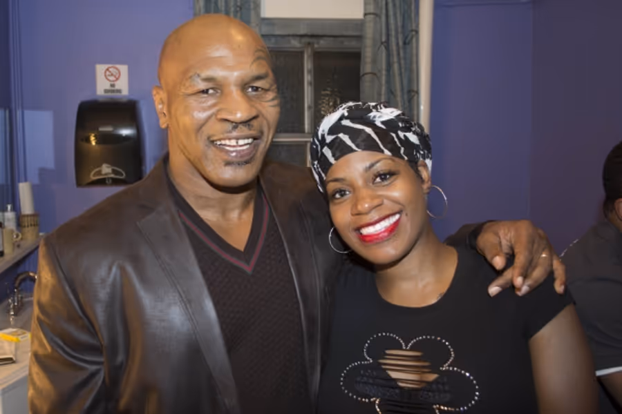 Photo Flash: Mike Tyson Stops by Broadway's AFTER MIDNIGHT Image