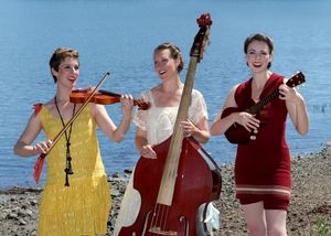 Kathryn Zdan, Megan Smith and Liz Sklar star as the Fail sisters -- Nelly, Gerty and Jenny June @ BroadwayWorld Kathryn Zdan, Megan Smith and Liz Sklar star as the Fail sisters -- Nelly, Gerty and Photo