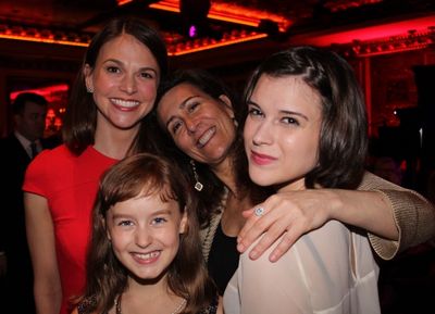 Sutton Foster, Jeanine Tesori, Alexandra Socha and Sydney Lucas Photo