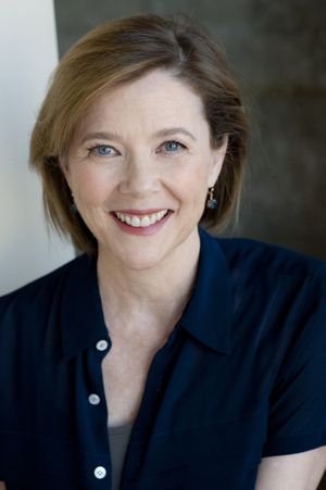 Annette Bening Photo