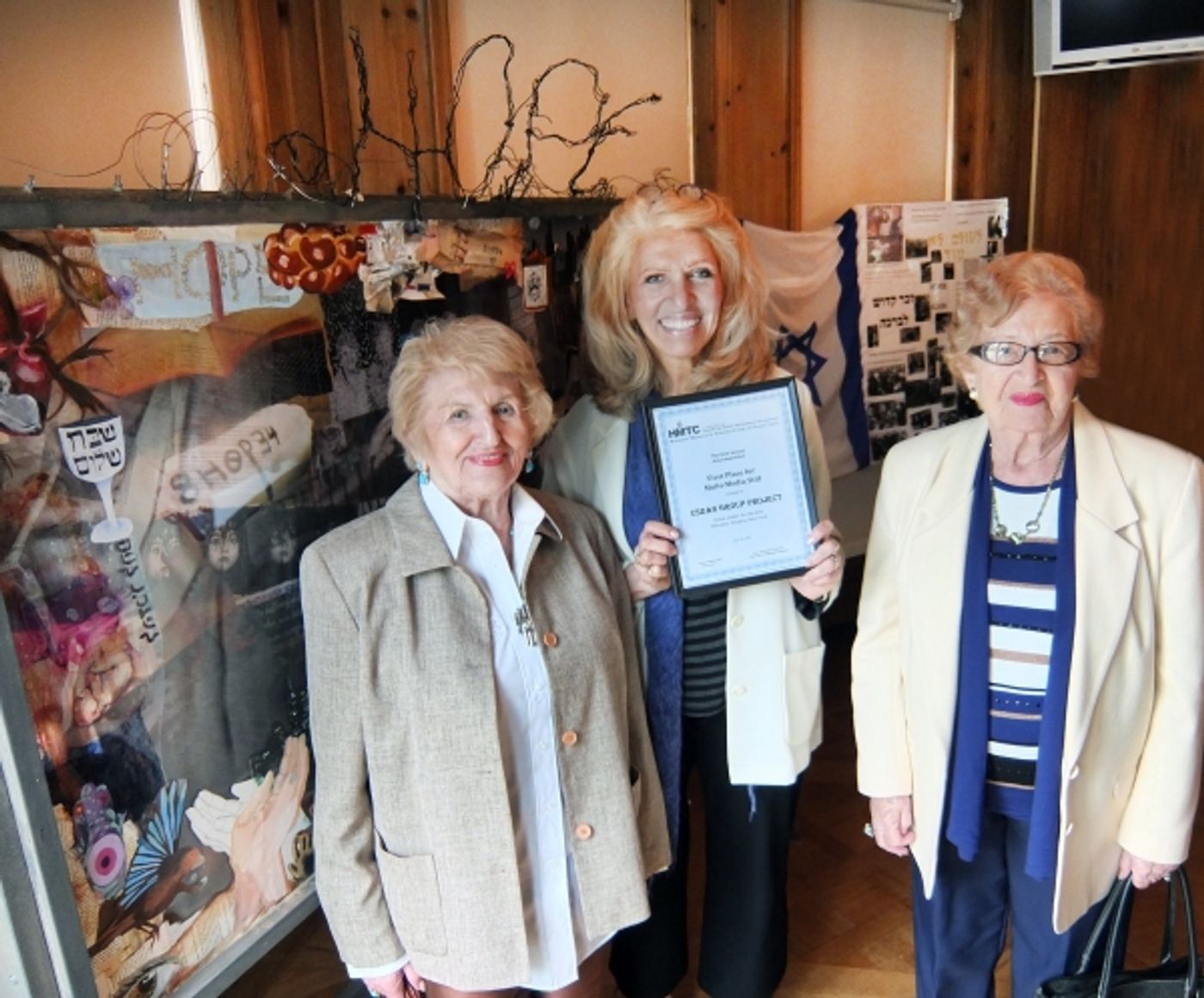 Photo Flash: Usdan Work HOPE Wins First Prize at Holocaust Museum Photo Flash: Usdan Work HOPE Wins First Prize at Holocaust Museum Image