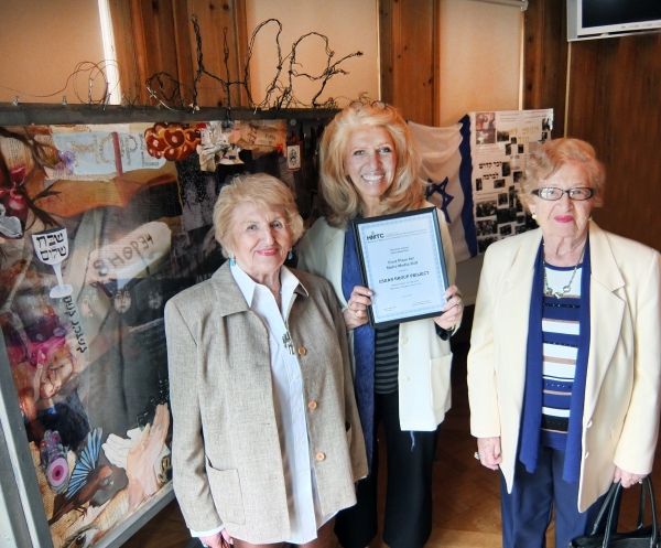 Lucy Gutman, Rochelle Morgan (Usdan Art Dept. Chair) and Rita Kurz at the Holocaust M Photo