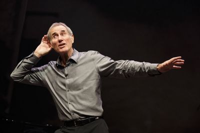Jim Dale Photo