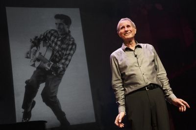 Jim Dale Photo