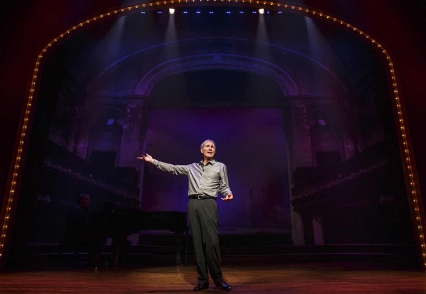 Photo Flash: First Look at Roundabout's JUST JIM DALE  Image