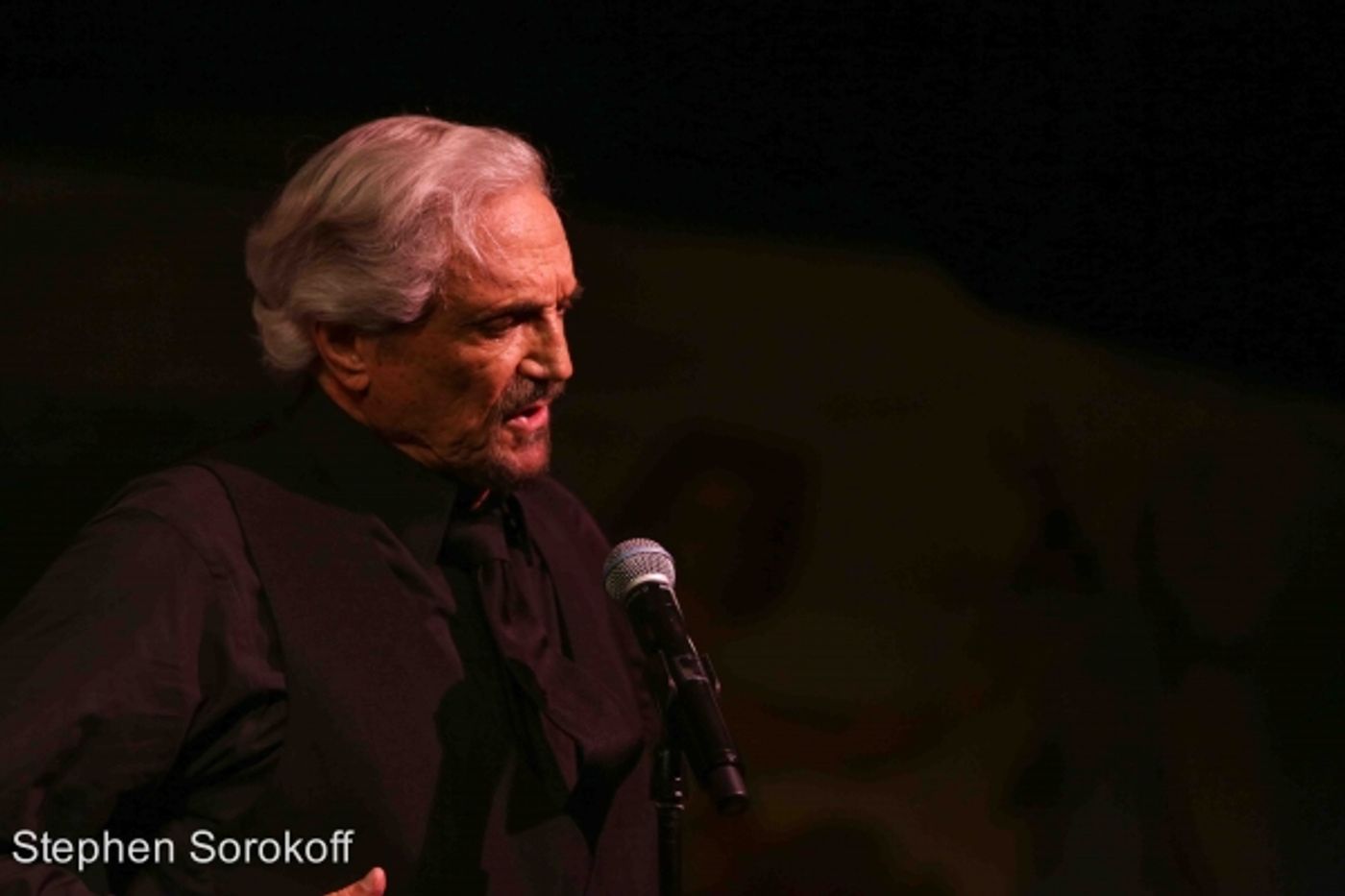 Photo Coverage: Hal Linden Plays Cafe Carlyle  Image