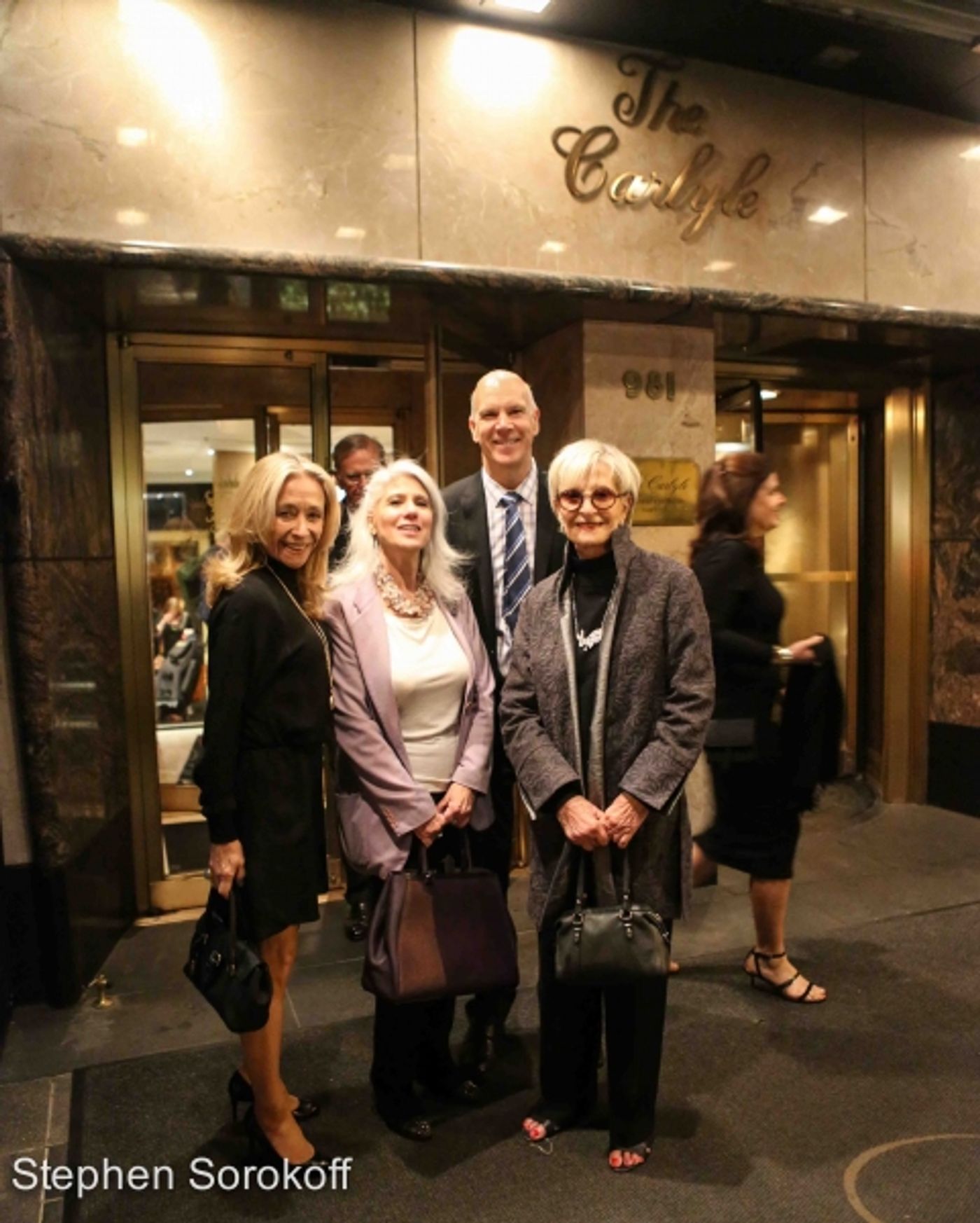 Photo Coverage: Hal Linden Plays Cafe Carlyle  Image