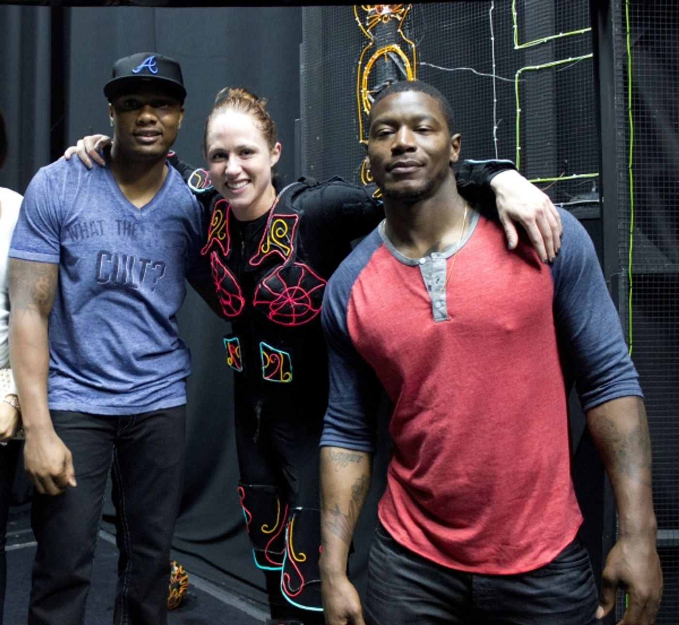 Photo Flash: New York Giants' Star Players Visit iLUMINATE  Image