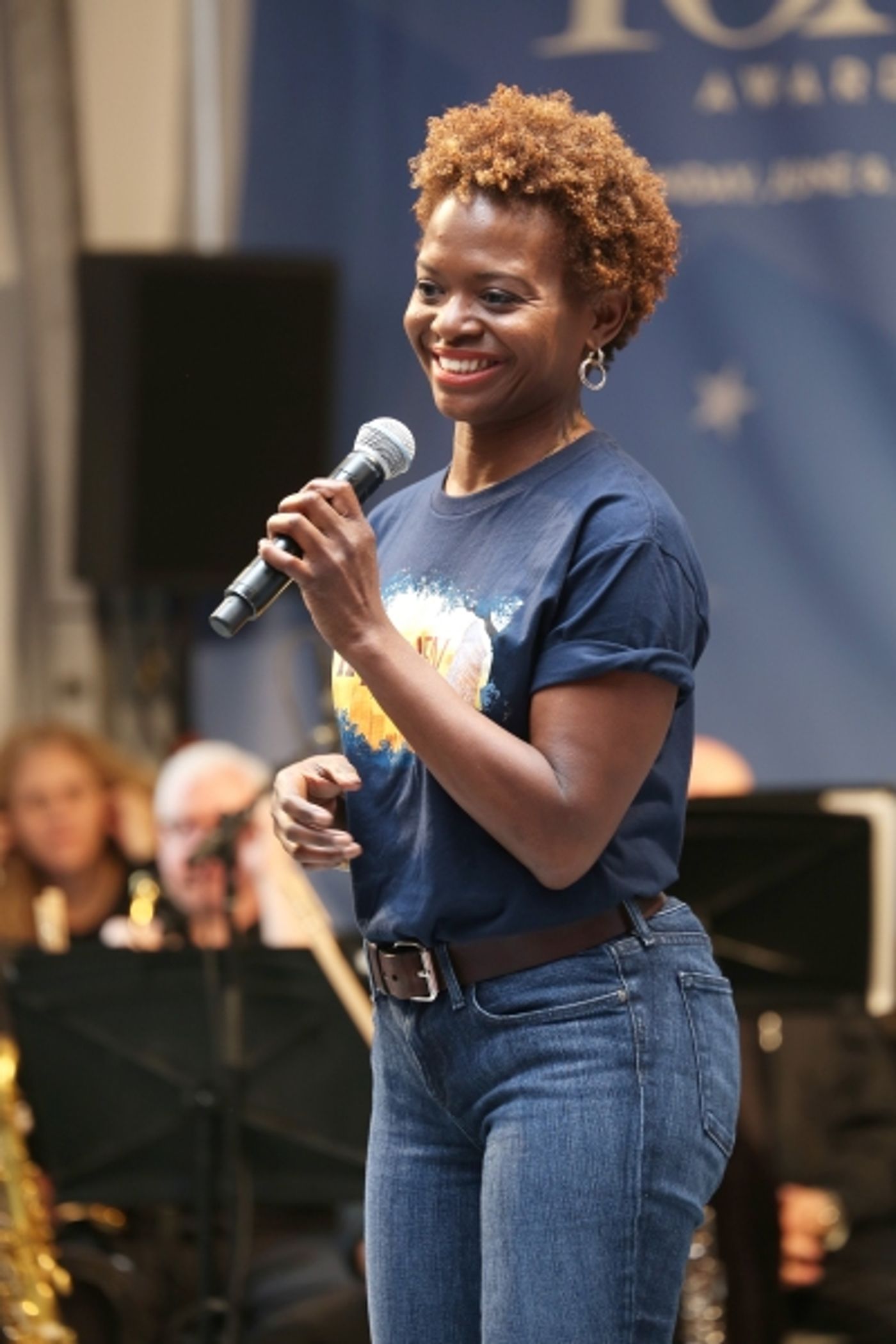 Photo Coverage: Broadway Unites! Casts of BEAUTIFUL, ROCKY, CABARET & More Perform at STARS IN THE ALLEY  Image