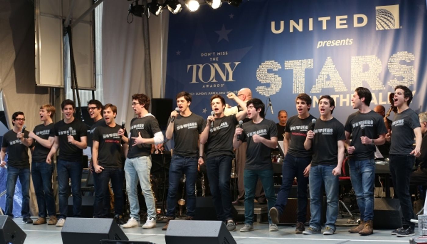 Photo Coverage: Broadway Unites! Casts of BEAUTIFUL, ROCKY, CABARET & More Perform at STARS IN THE ALLEY  Image