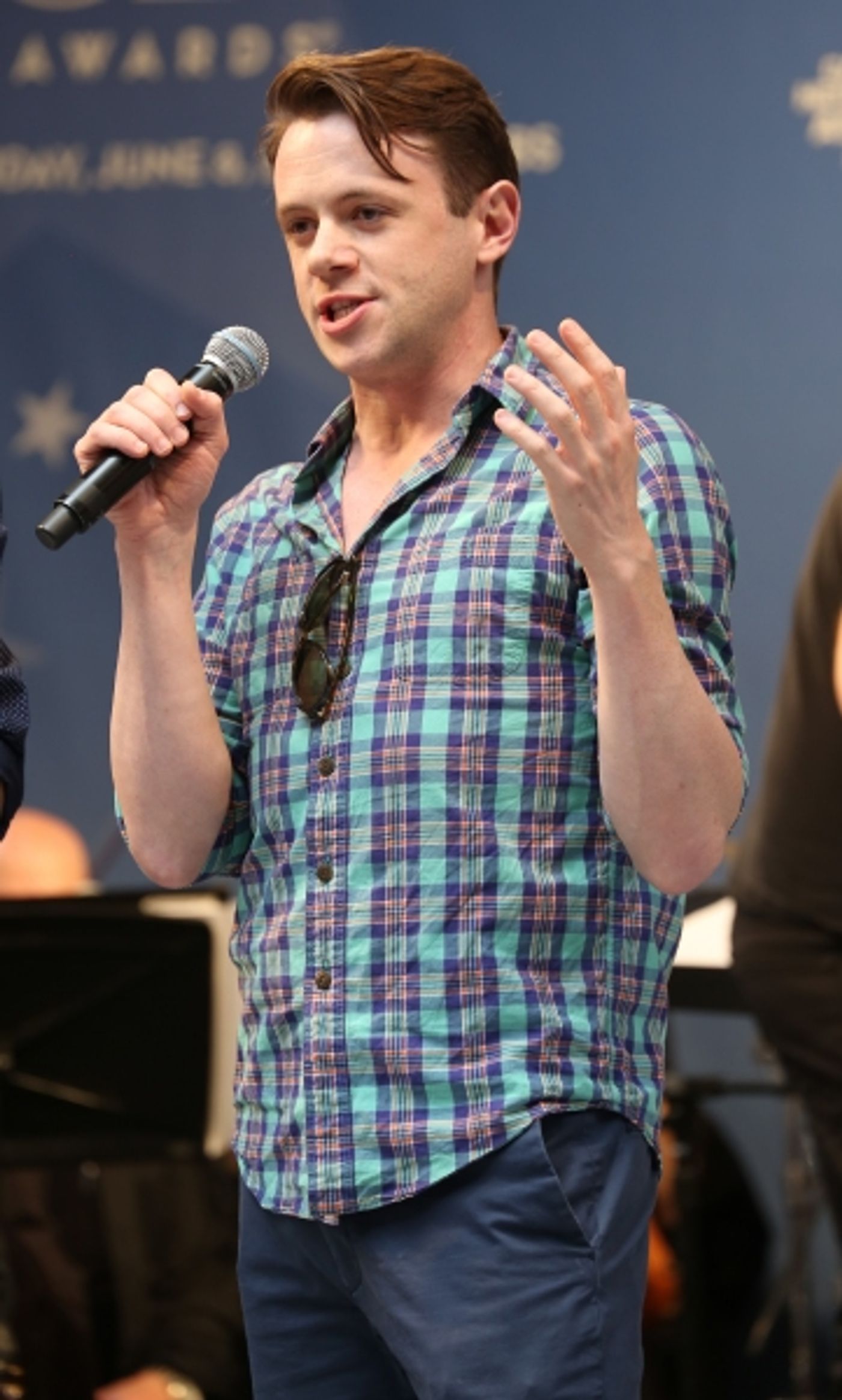 Photo Coverage: Broadway Unites! Casts of BEAUTIFUL, ROCKY, CABARET & More Perform at STARS IN THE ALLEY  Image