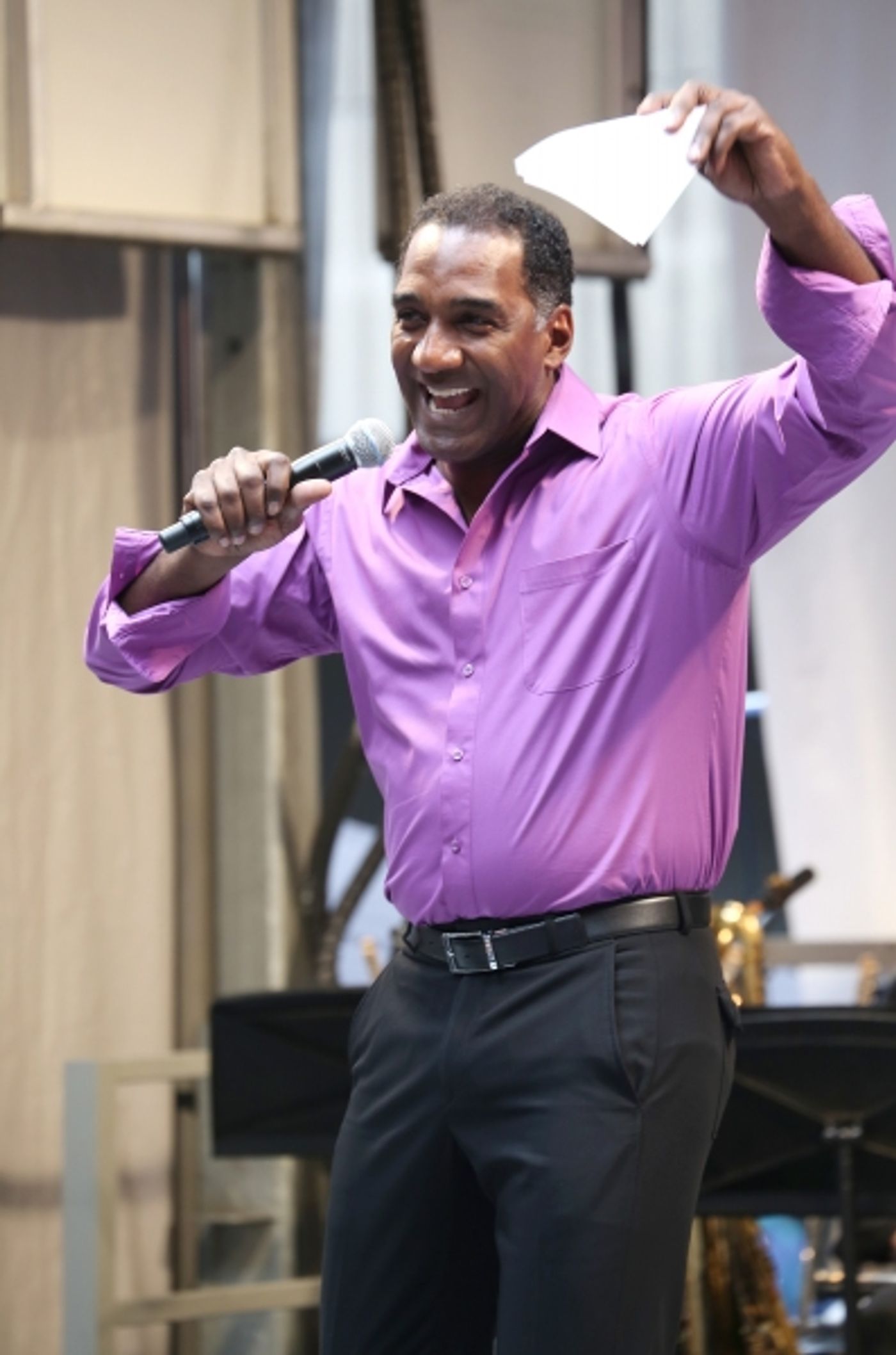 Photo Coverage: Broadway Unites! Casts of BEAUTIFUL, ROCKY, CABARET & More Perform at STARS IN THE ALLEY  Image