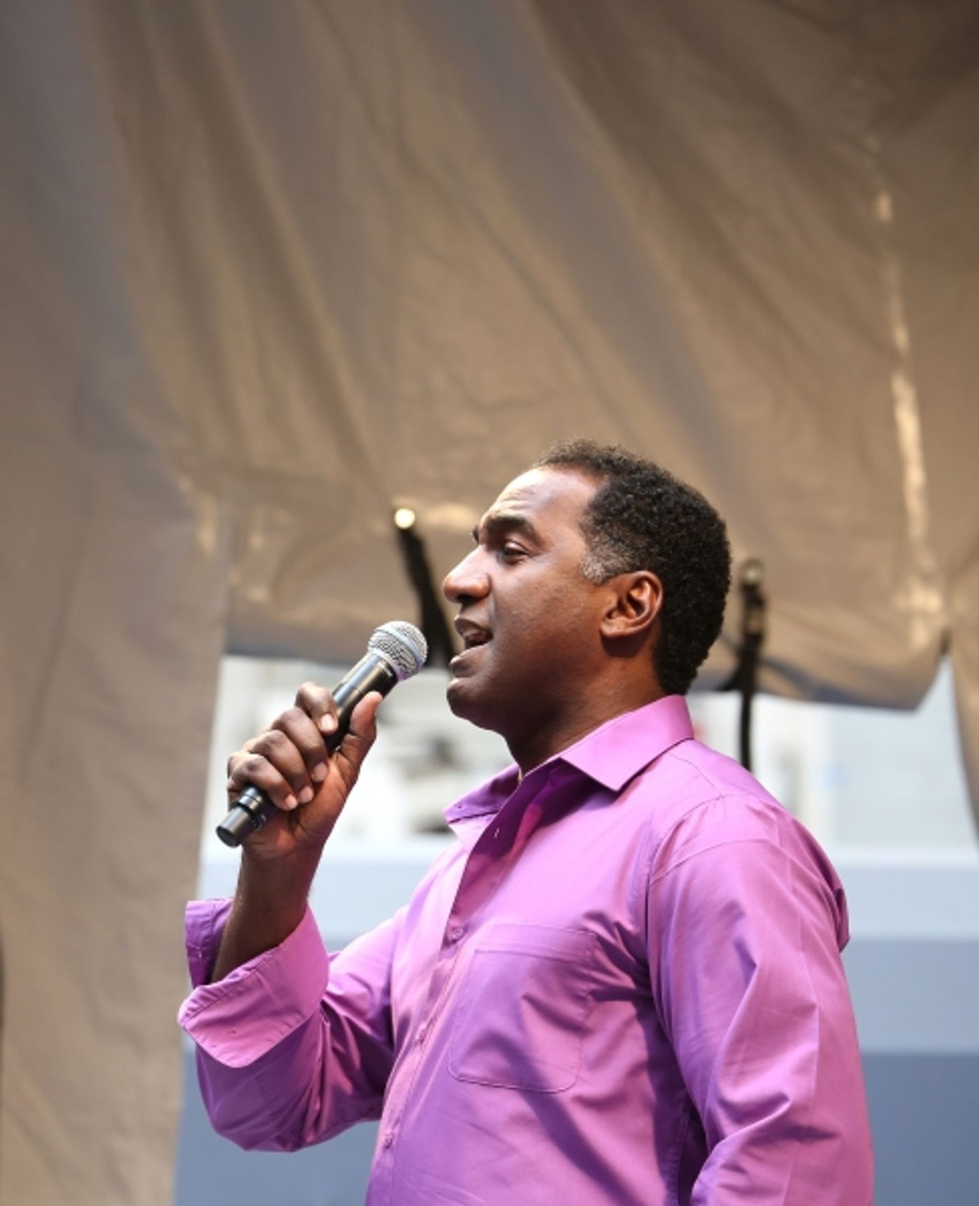 Photo Coverage: Broadway Unites! Casts of BEAUTIFUL, ROCKY, CABARET & More Perform at STARS IN THE ALLEY  Image