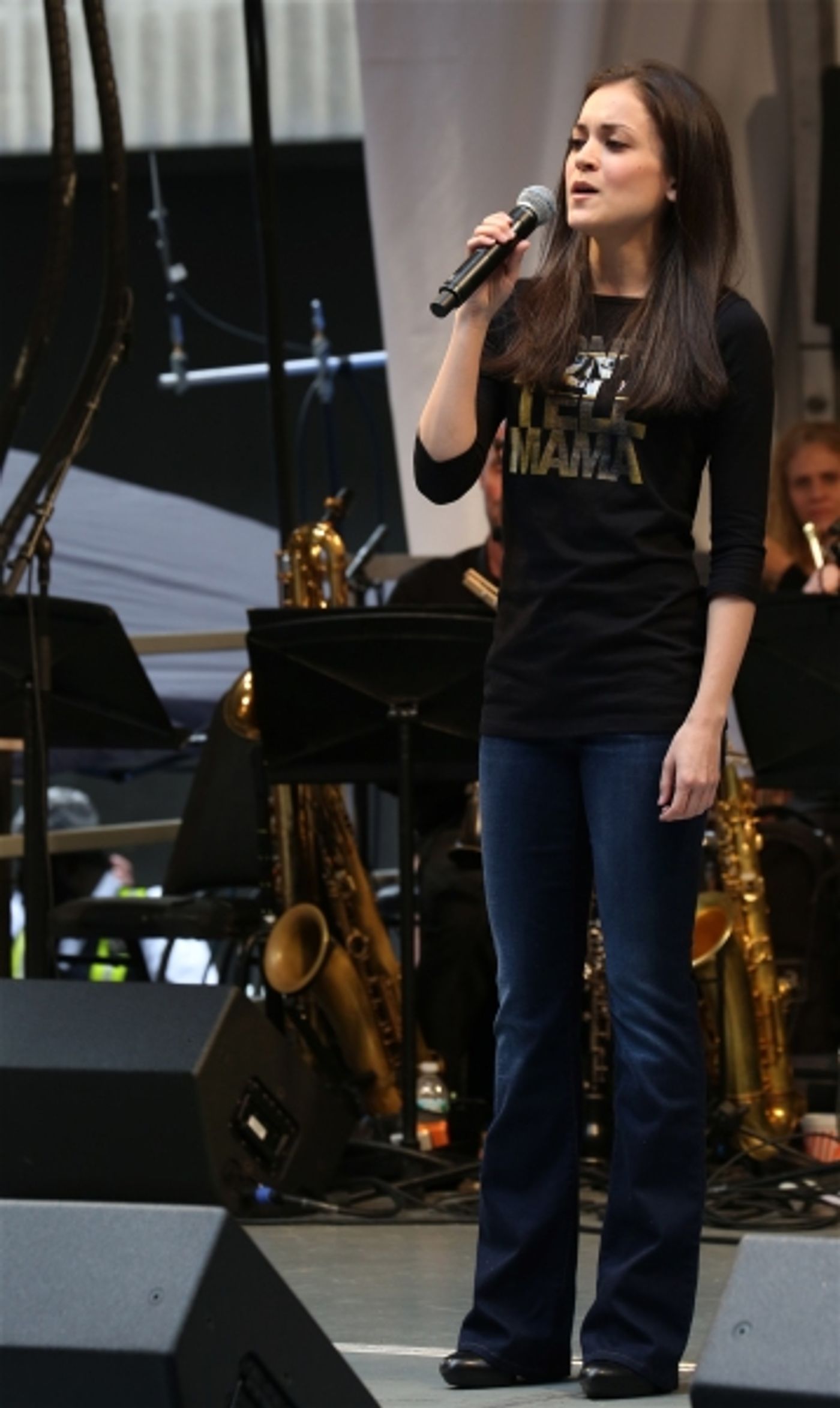 Photo Coverage: Broadway Unites! Casts of BEAUTIFUL, ROCKY, CABARET & More Perform at STARS IN THE ALLEY  Image