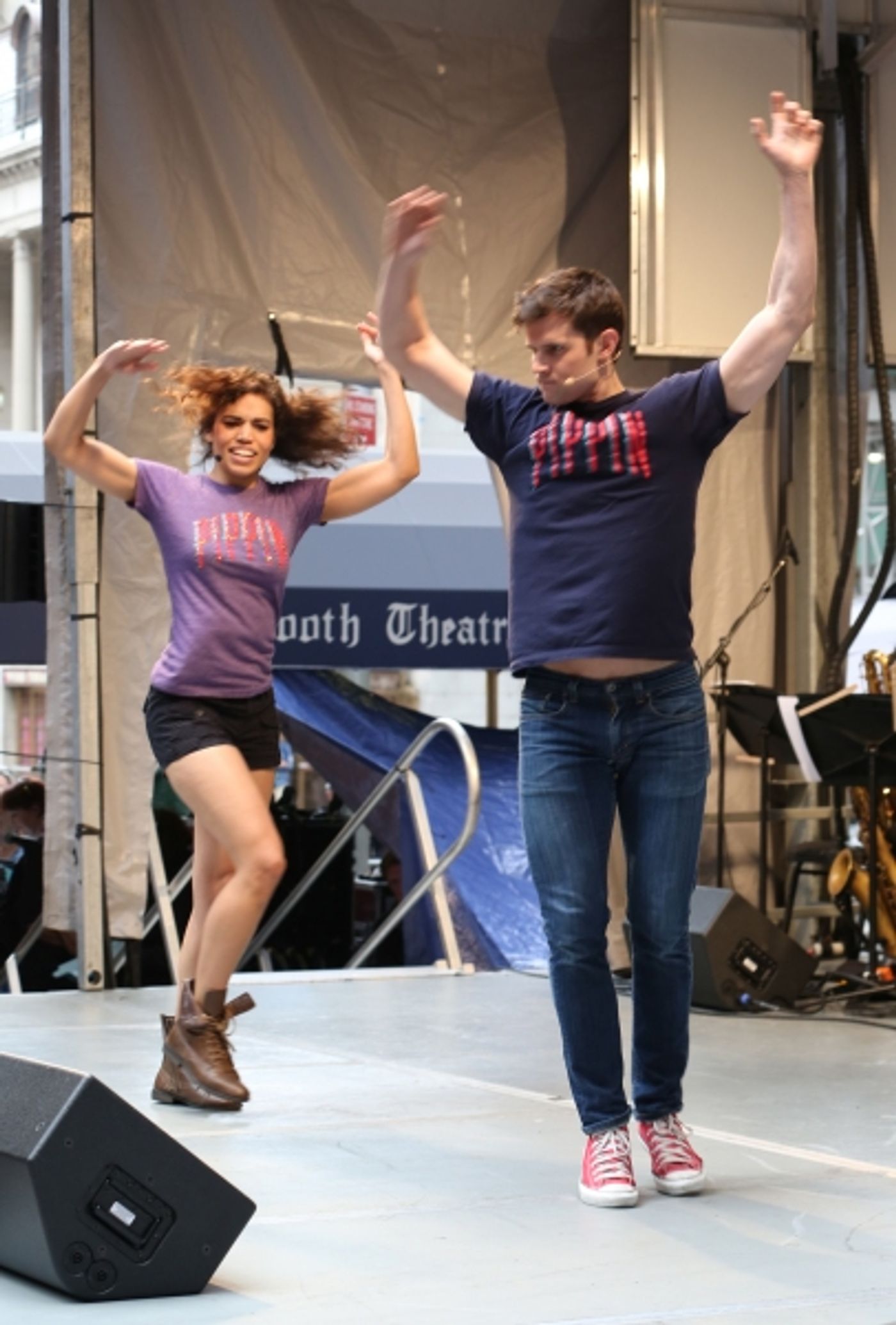 Photo Coverage: Broadway Unites! Casts of BEAUTIFUL, ROCKY, CABARET & More Perform at STARS IN THE ALLEY  Image