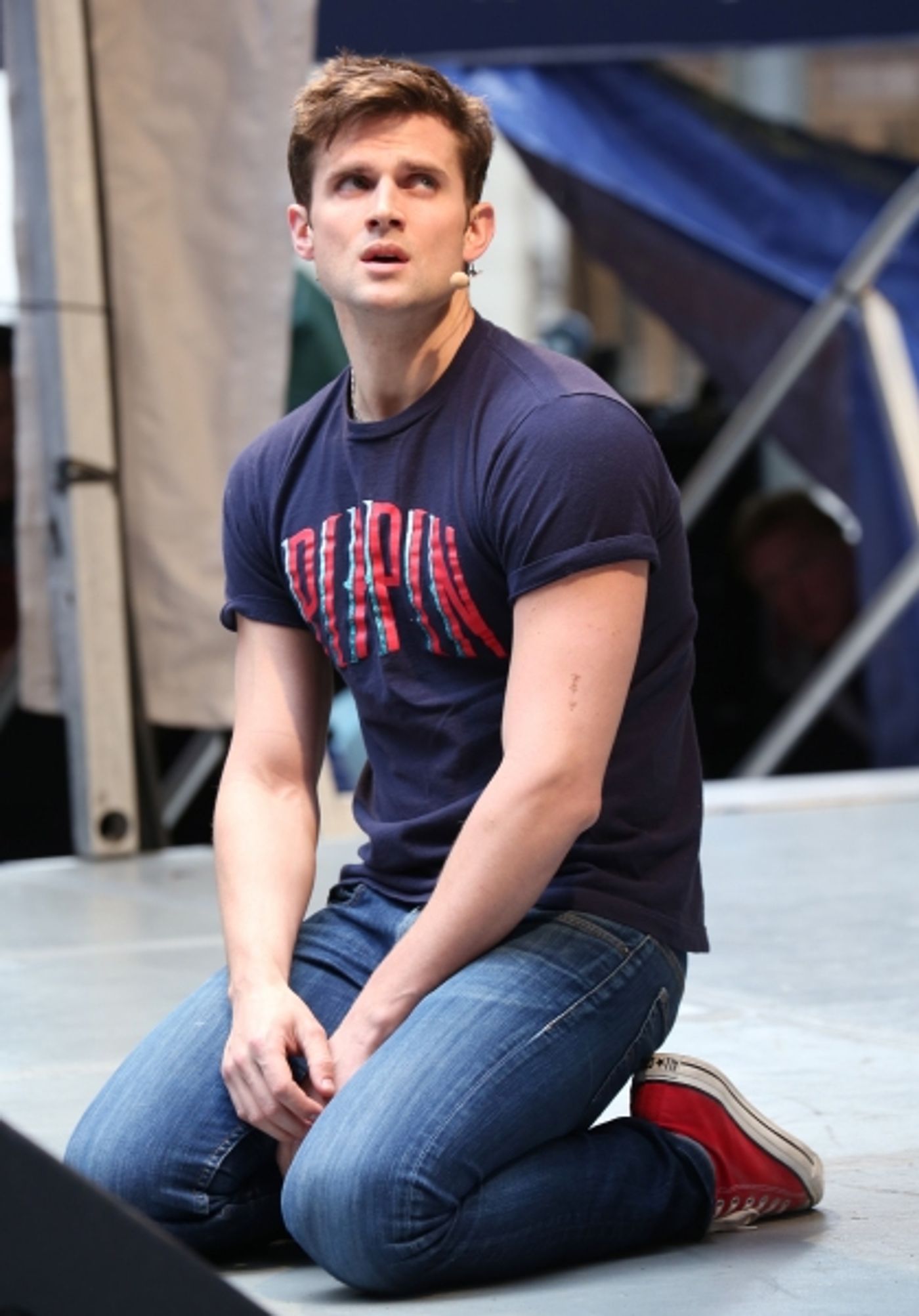 Photo Coverage: Broadway Unites! Casts of BEAUTIFUL, ROCKY, CABARET & More Perform at STARS IN THE ALLEY  Image