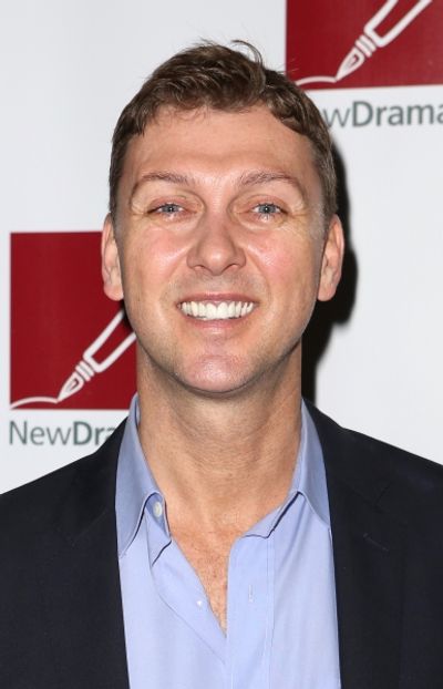 Warren Carlyle  Photo