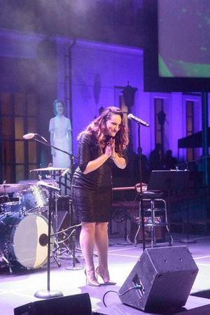 Eden Espinosa @ BroadwayWorld Eden Espinosa Photo