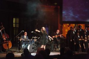 Eden Espinosa @ BroadwayWorld Eden Espinosa Photo