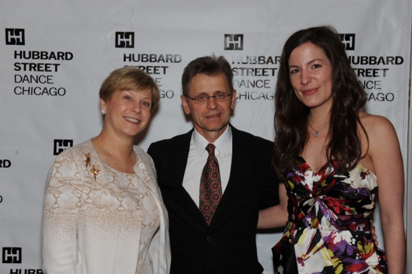 Photo Flash: Hubbard Street Dance Chicago Honors Mikhail Baryshnikov at Season 36 Spotlight Ball  Image