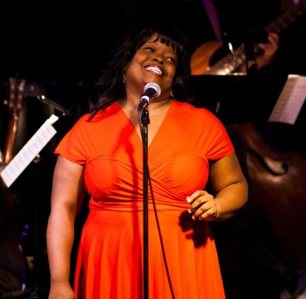 Sarita Rachelle Lilly Photo