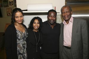 Sydney Tamiia Poitier, Khandi Alexander, Daniel Beaty and Sidney Poitier Photo