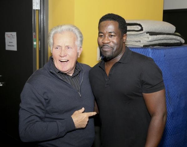 Martin Sheen congratulates Daniel Beaty Photo