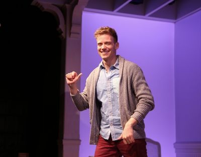 Barrett Foa  Photo