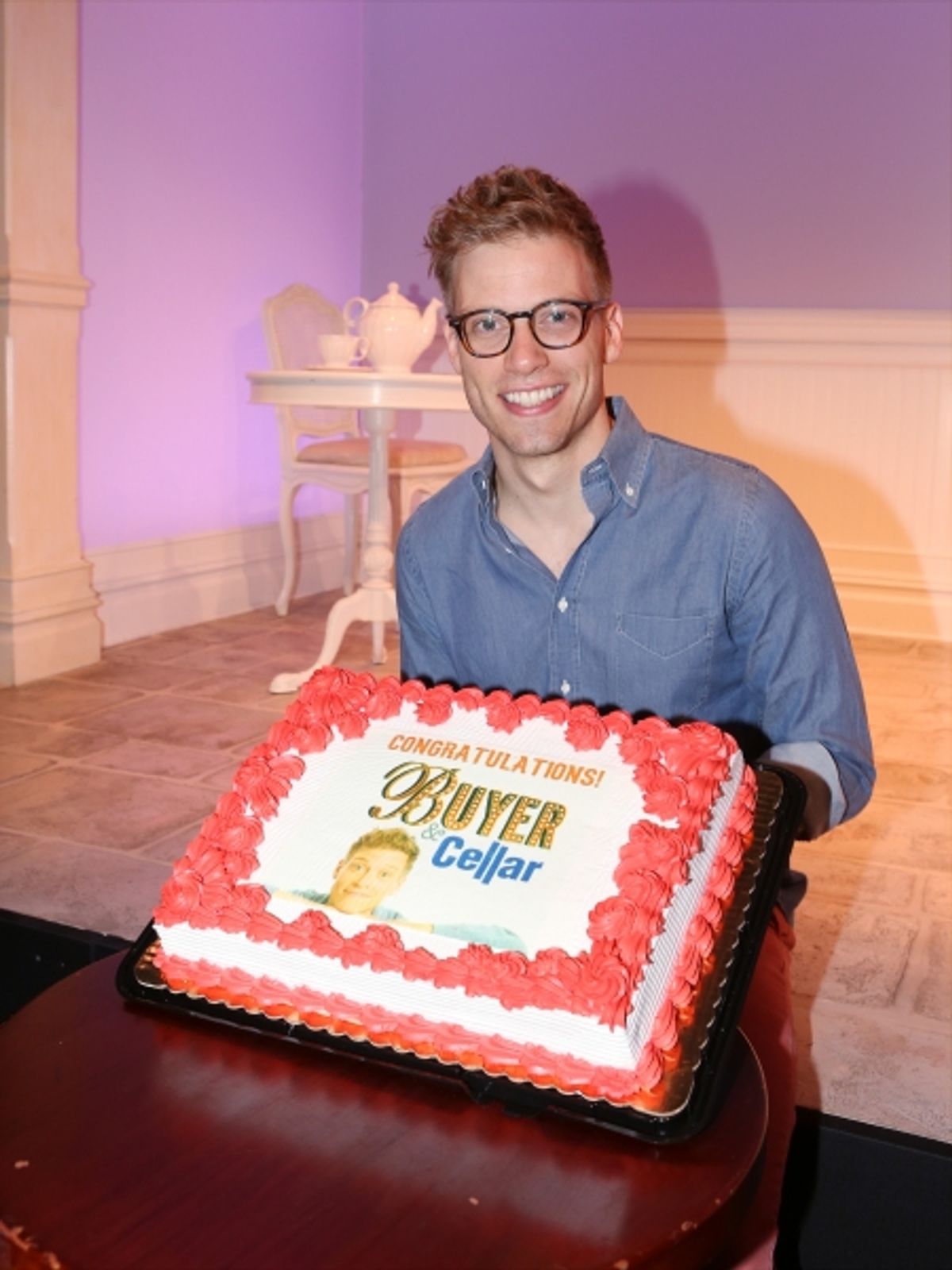 Barrett Foa  at 