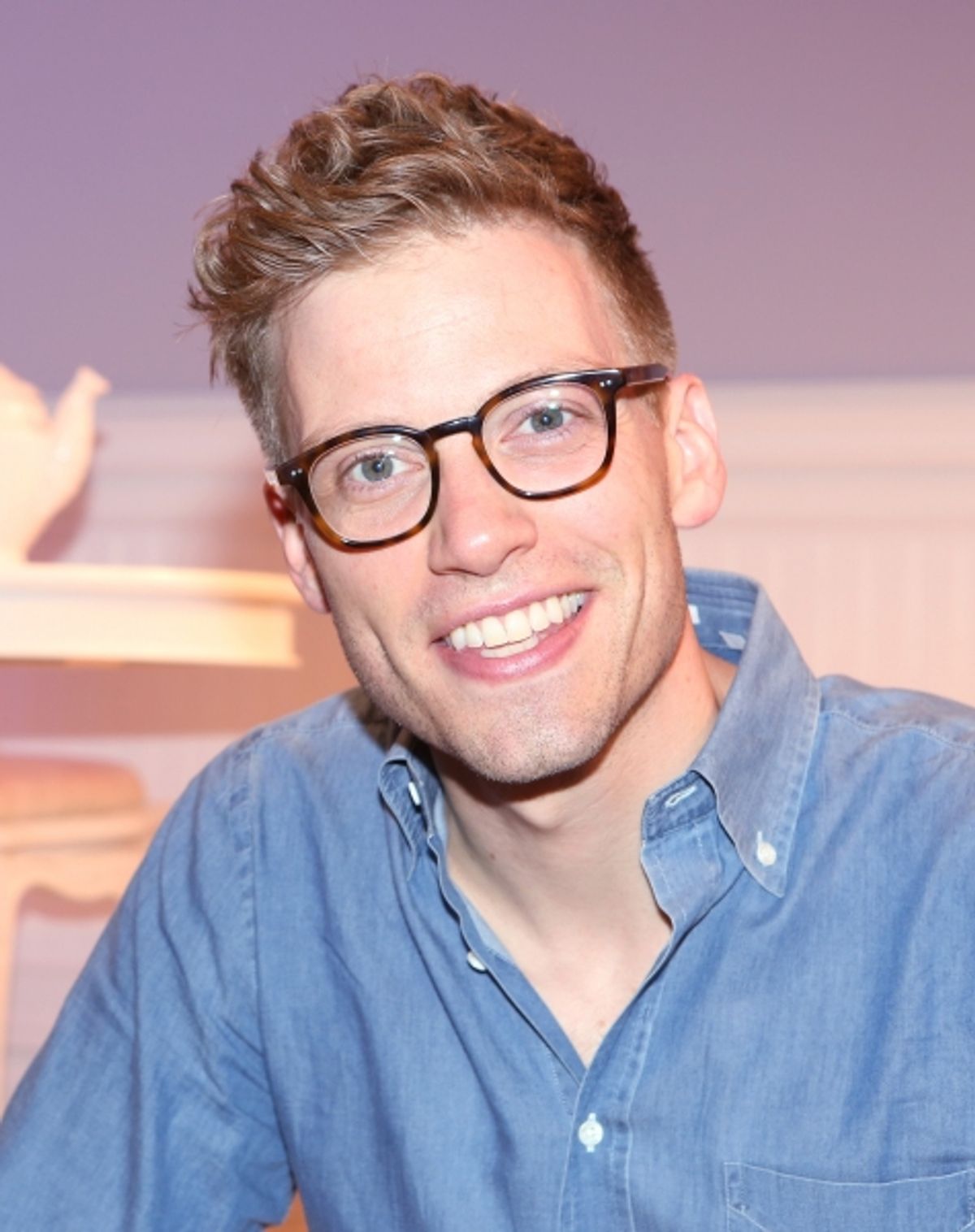 Barrett Foa at 