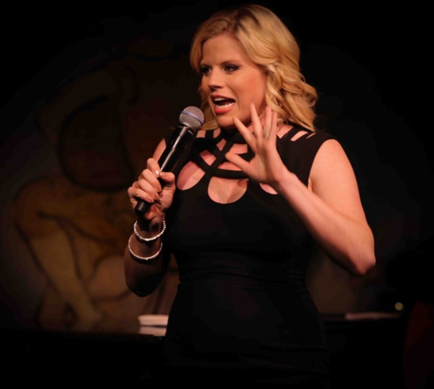 Photo Coverage: Megan Hilty Makes Cafe Carlyle Debut  Image