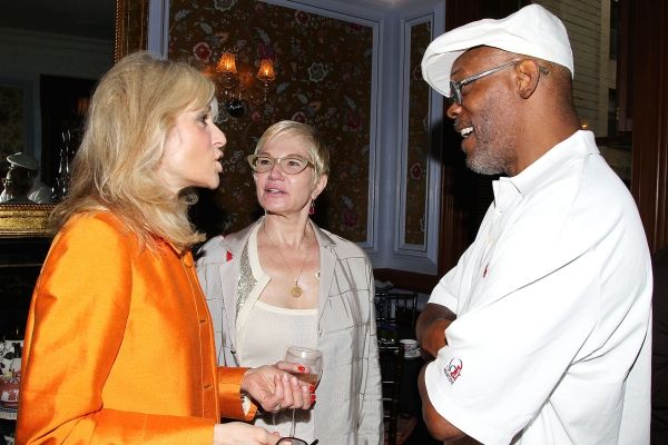 -New York, NY - 5/27/14 - Julianne Moore Host a Afternoon Tea honoring LaTanya Richar Photo