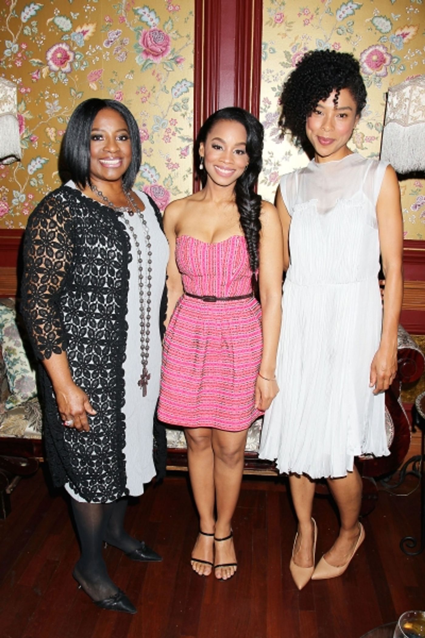 Photo Flash: Julianne Moore Toasts Tony Nominee LaTanya Richardson Jackson!  Image