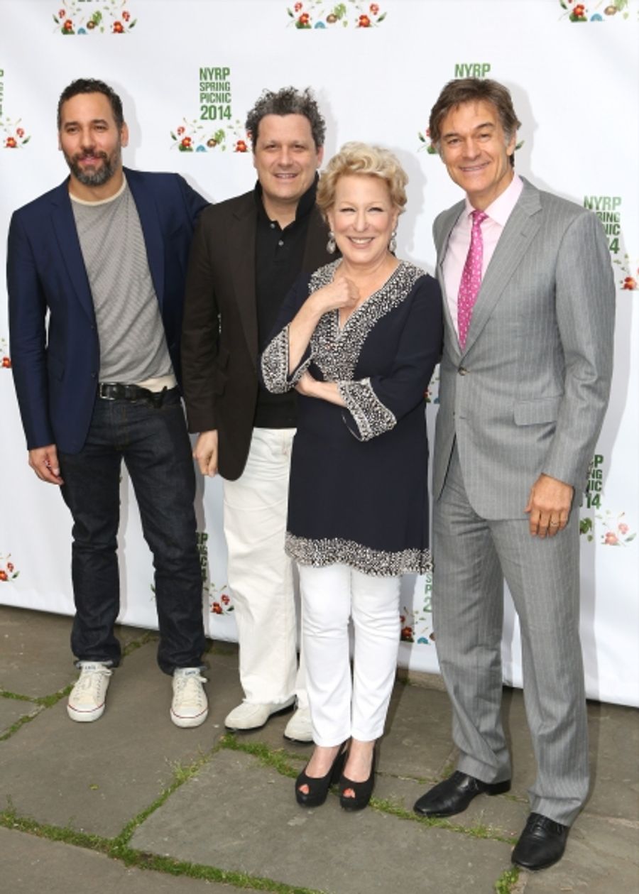 Photo Coverage: Bette Midler Hosts New York Restoration Project's 13th Annual Spring Picnic! Image