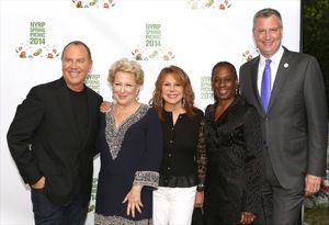 Michael Kors, Marlo Thomas, Bette Midler, Chirlane McGray and Mayor Bill de Blasio  Photo