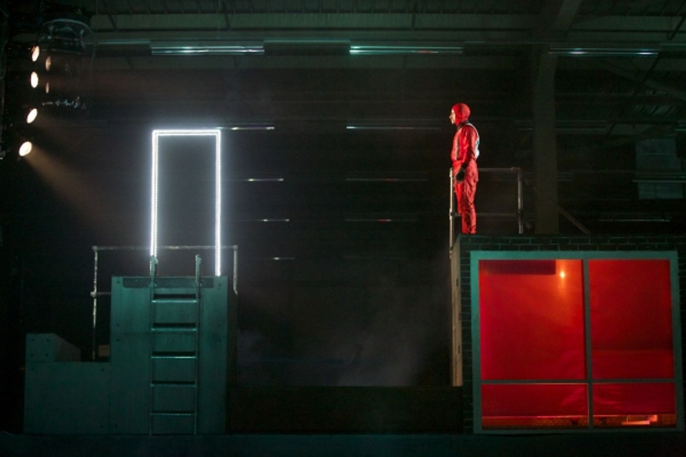 Photo Flash: New Shots from 360 Degree-Performance THE ROOF at Doon Street Car Park  Image