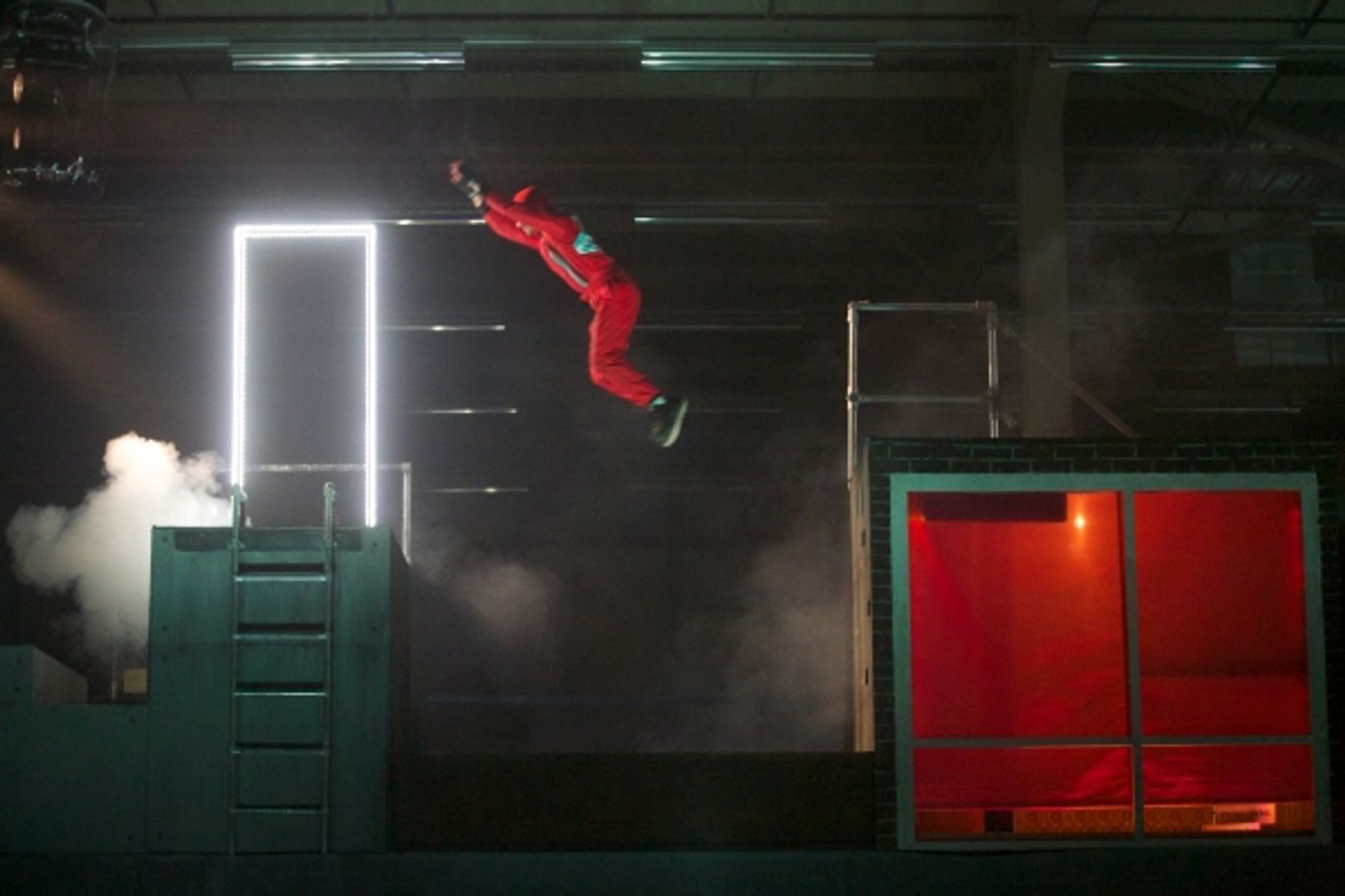 Photo Flash: New Shots from 360 Degree-Performance THE ROOF at Doon Street Car Park  Image