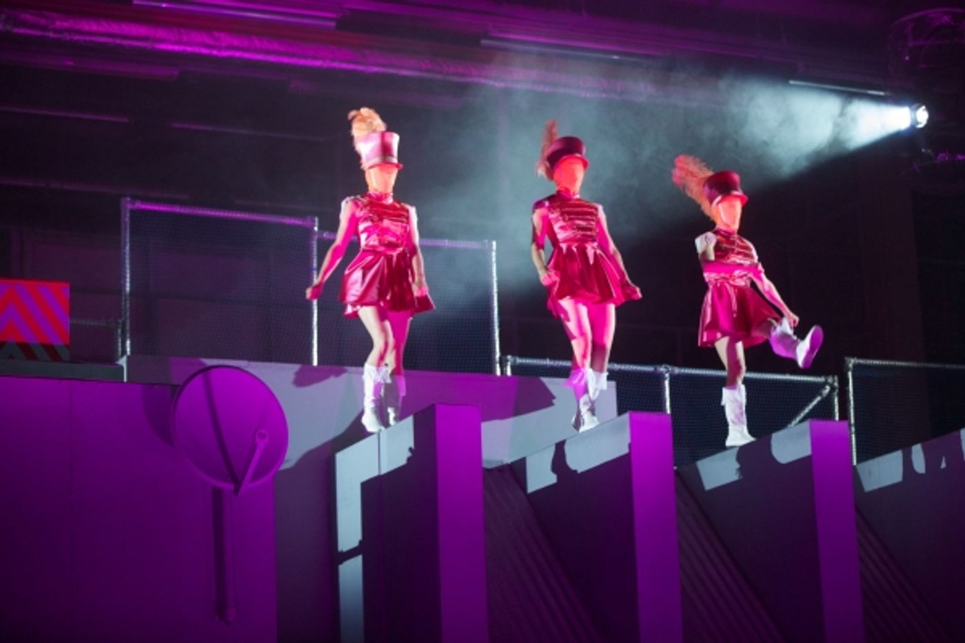 Photo Flash: New Shots from 360 Degree-Performance THE ROOF at Doon Street Car Park  Image