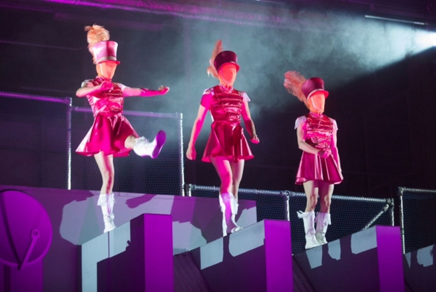 Photo Flash: New Shots from 360 Degree-Performance THE ROOF at Doon Street Car Park  Image