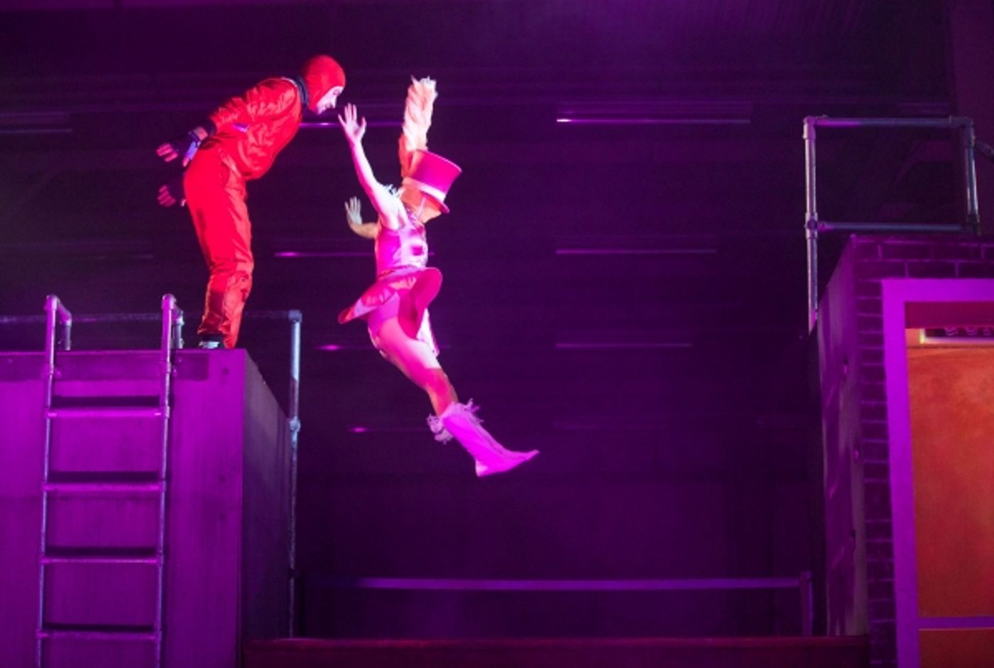 Photo Flash: New Shots from 360 Degree-Performance THE ROOF at Doon Street Car Park  Image