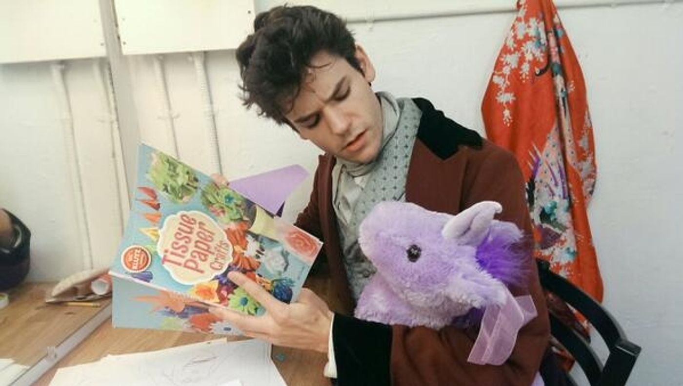 Photo Flash: Saturday Intermission Pics, 5/31- LES MISERABLES Gets Crafty, BULLETS Takes a Field Trip, and More!  Image