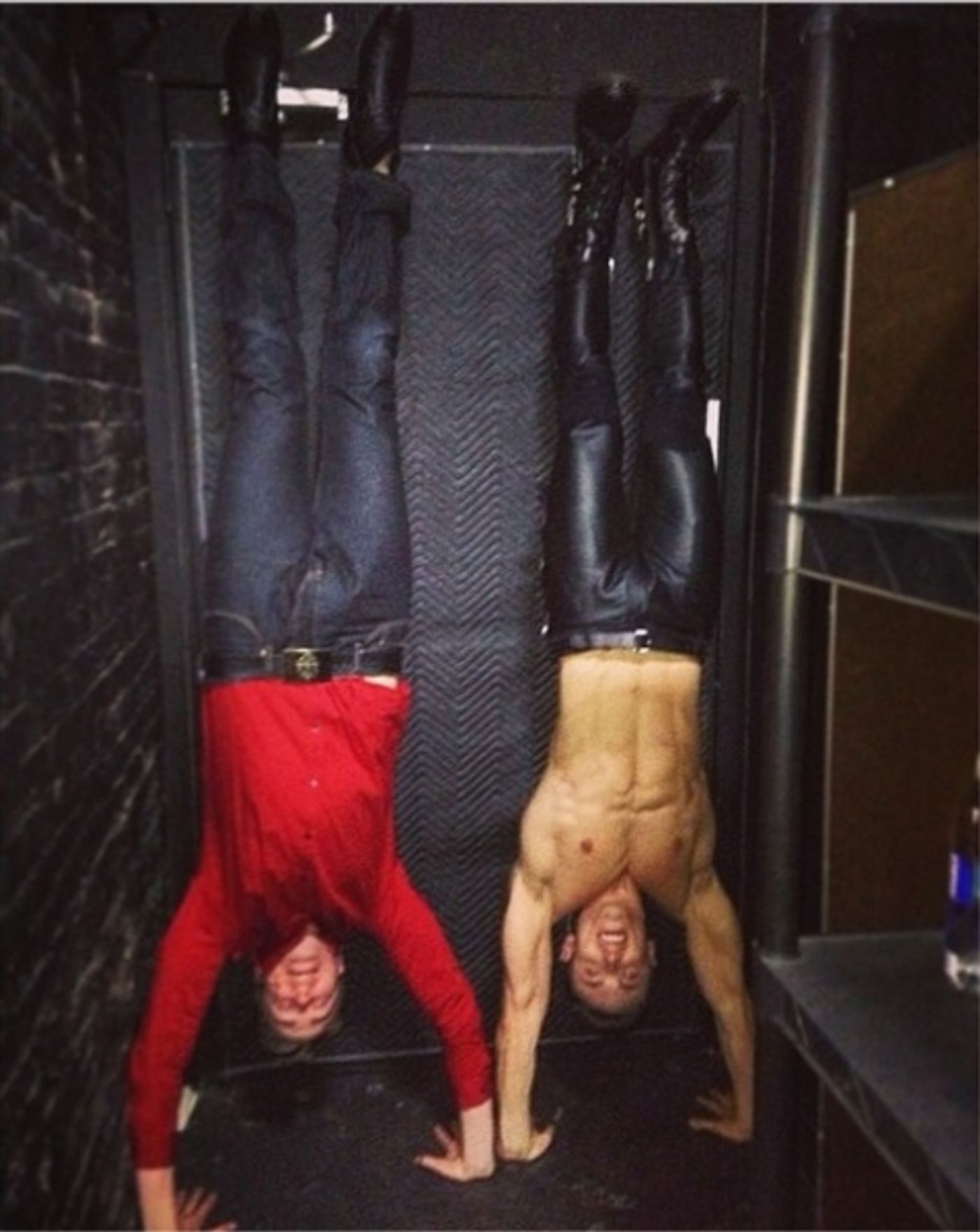 Photo Flash: Saturday Intermission Pics, 5/31- LES MISERABLES Gets Crafty, BULLETS Takes a Field Trip, and More!  Image