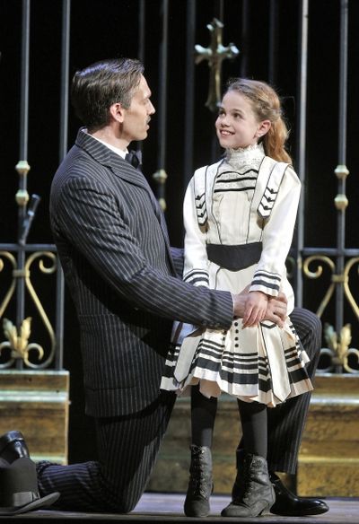 Michael Todd Simpson (Gaylord Ravenal) and Carmen Steele (Young Kim) Photo