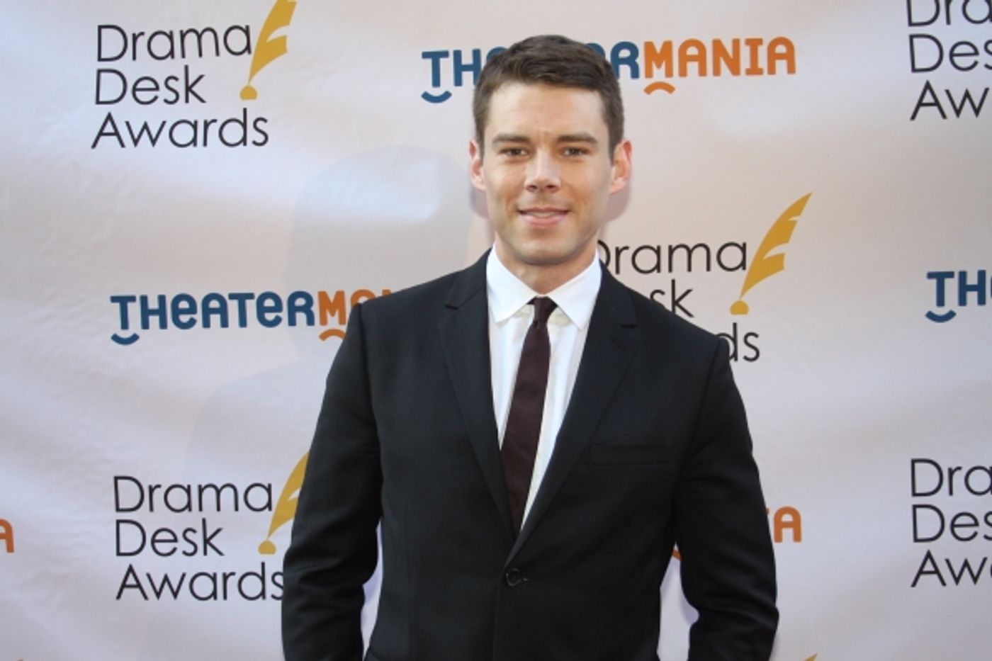 Photo Coverage: On the Red Carpet at the Drama Desk Awards- Part 1 Image
